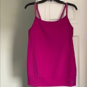 Under Armour top M
